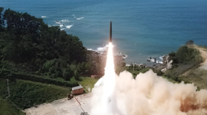 미국이 못팔겠다고 버티던 벙커버스터, 한국이 현무라는 괴물을 만들어내게 ...